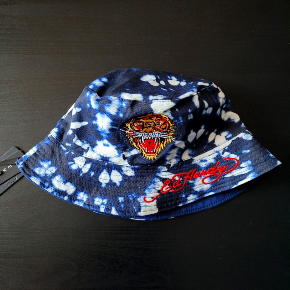Ed Hardy Unisex Blue Tye-Dye REVERSIBLE Bucket Hat